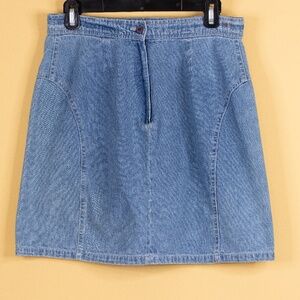 Regatta Size 10 100% Cotton Denim Skirt With Zipper & Eye Hook Front Closure.